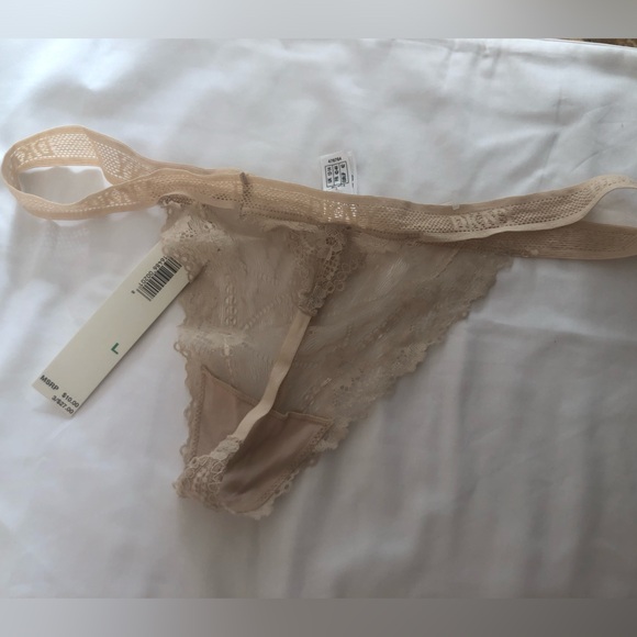 Victoria’s Secret and DKNY underwear NWT - Picture 5 of 5